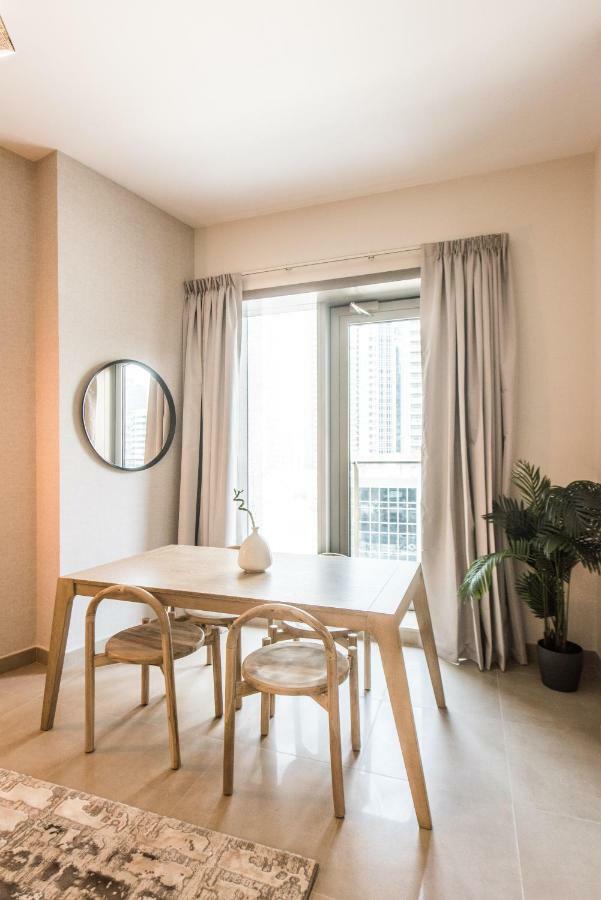 Fantastay Sparkle Tower Luxury 1 Br 迪拜 外观 照片
