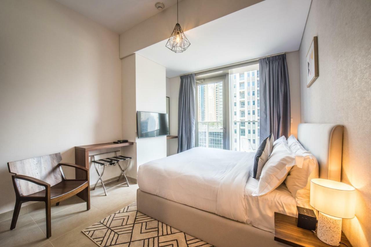 Fantastay Sparkle Tower Luxury 1 Br 迪拜 外观 照片
