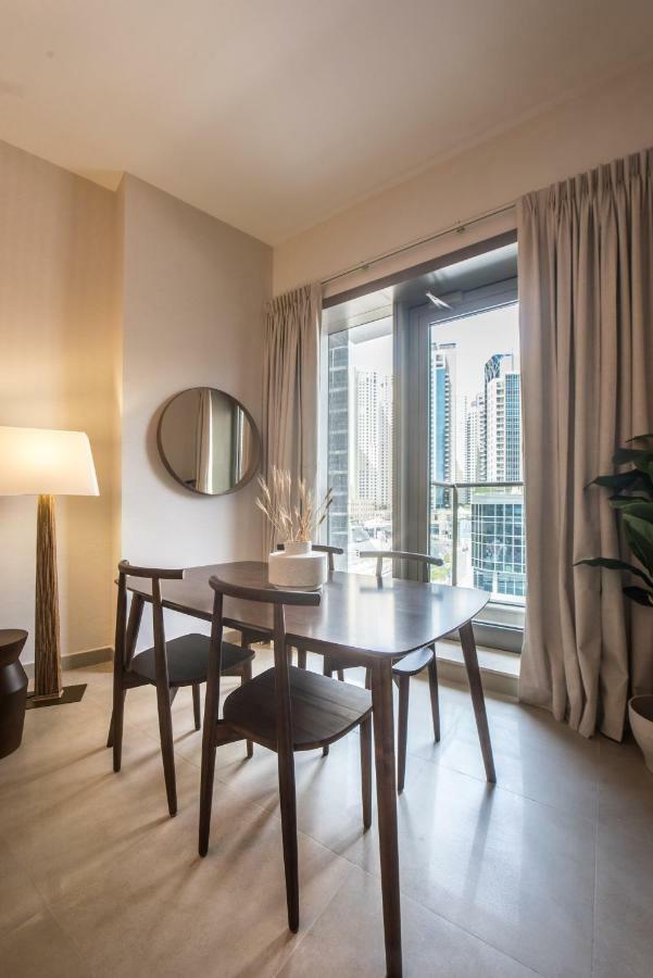 Fantastay Sparkle Tower Luxury 1 Br 迪拜 外观 照片
