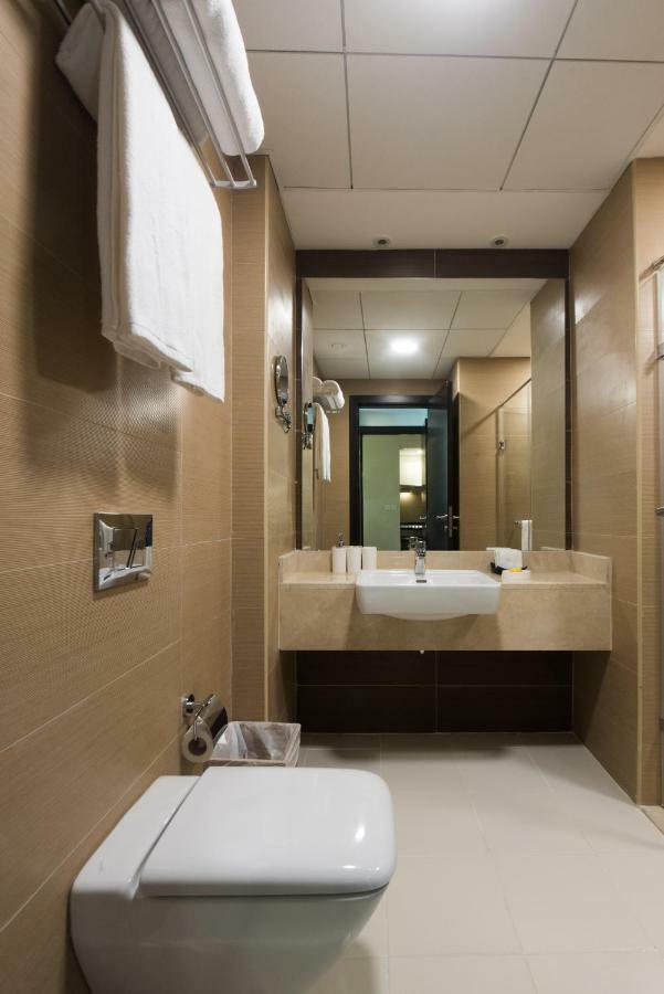 Fantastay Sparkle Tower Luxury 1 Br 迪拜 外观 照片