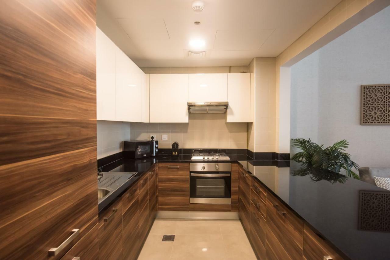 Fantastay Sparkle Tower Luxury 1 Br 迪拜 外观 照片